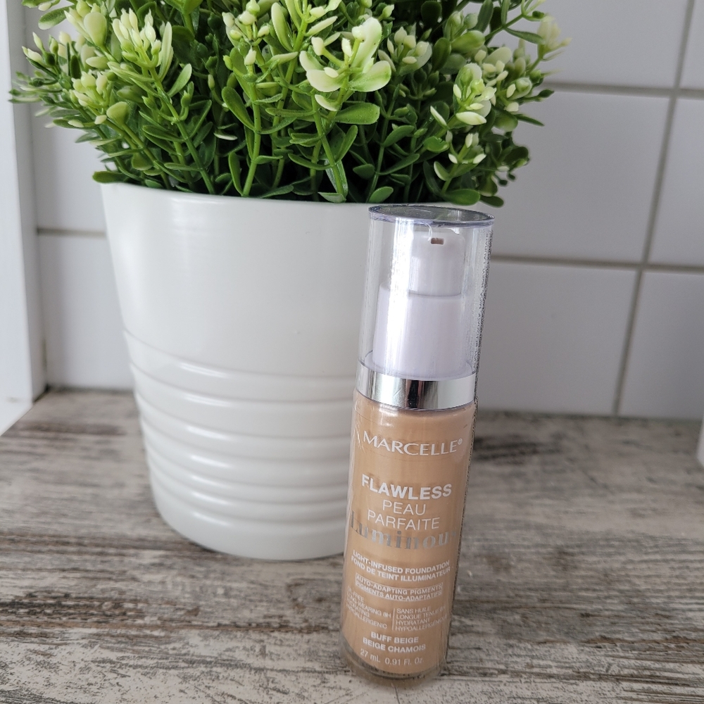 Marcelle fondation luminous color beige chamois